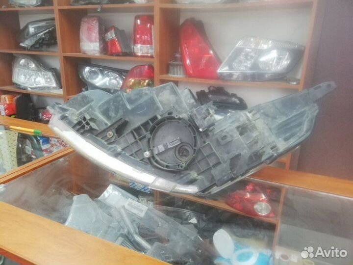 Фара Nissan Teana 2