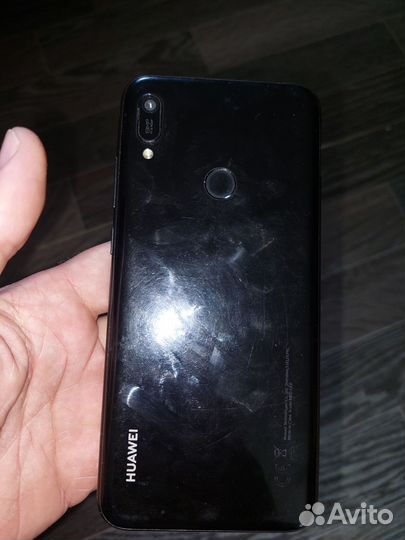 HUAWEI Y6 (2019), 2/32 ГБ