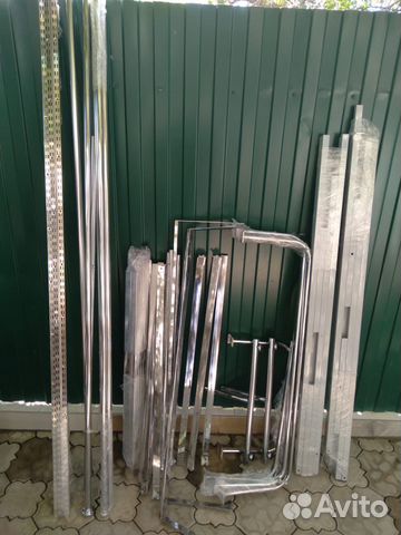 Торговое оборудование для магазина одежды