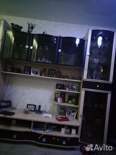 Стенка в гостиную