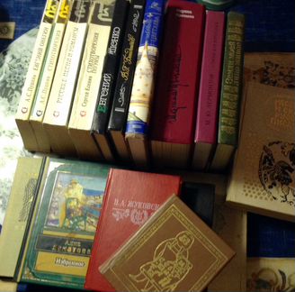 Книги малого формата.Эксклюзив. 70-80 гг