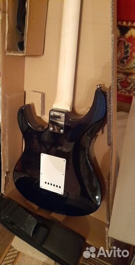 Электрогитара yamaha pacifica 012 B