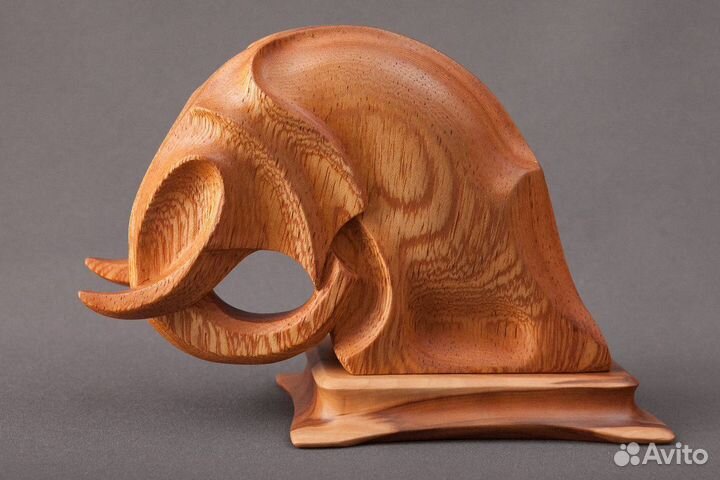 Скульптура из дерева