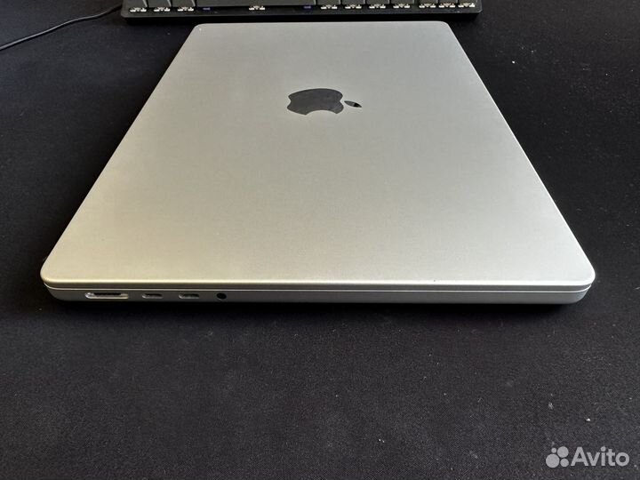 Apple MacBook Pro 14 m1 pro 512