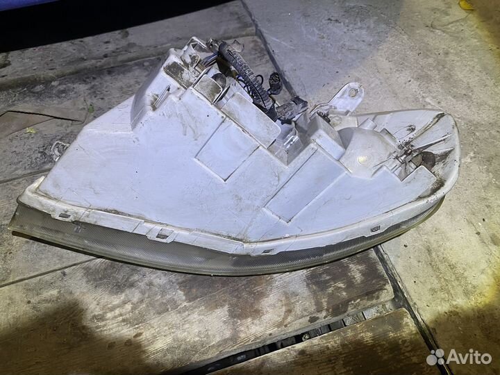 Правая фара chevrolet aveo t250