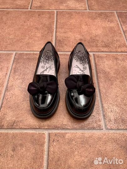 Туфли для девочки 34 размер