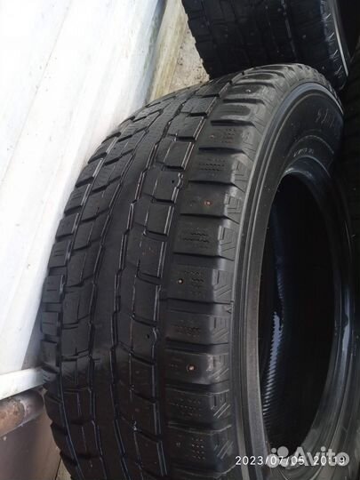 Dunlop SP Winter Ice 01 285/60 R18