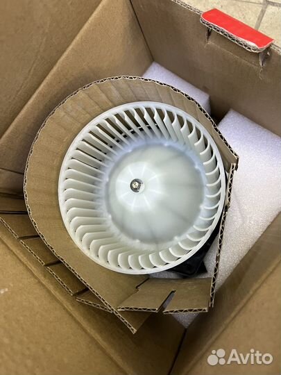 Мотор отопителя Chevrolet Aveo T250