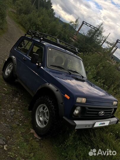 LADA 4x4 (Нива) 1.7 МТ, 2007, 130 000 км