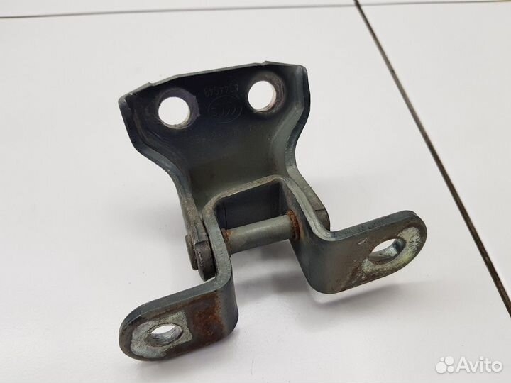 Петля двери передняя левая нижняя (Changan CS35)