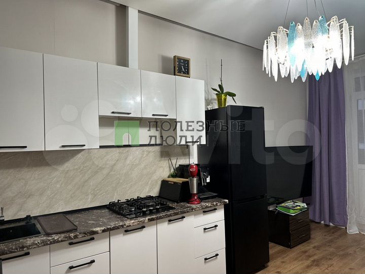 2-к. квартира, 70 м², 1/3 эт.