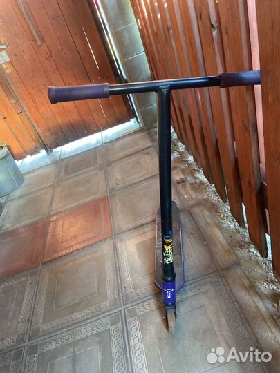 Самокат трюковой