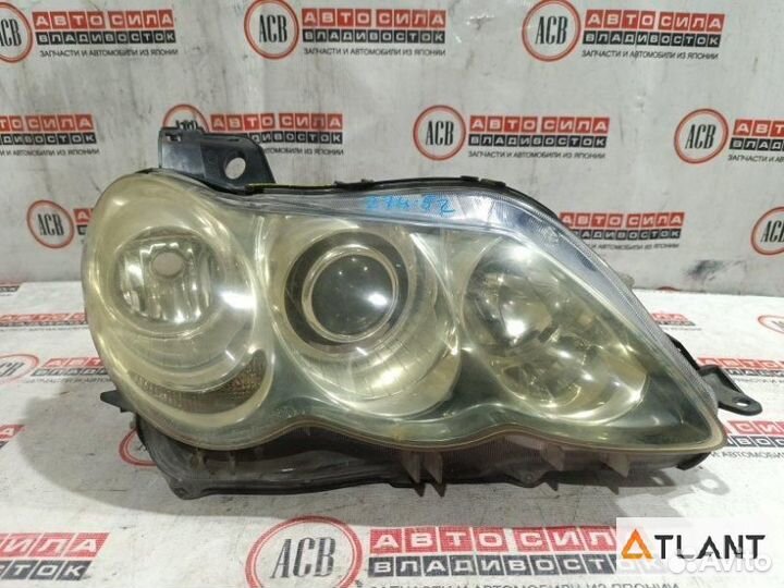 Фара правая toyota mark X