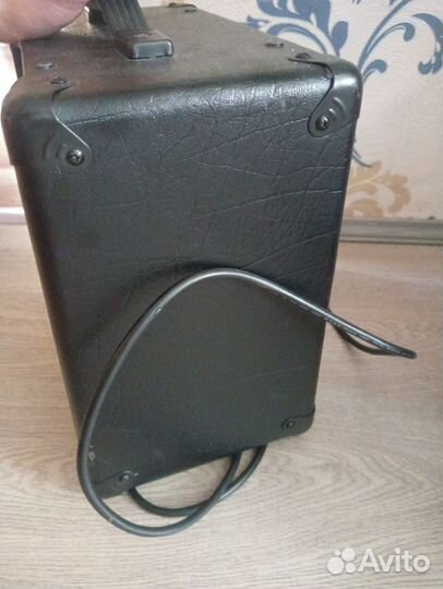 Комбоусилитель 15вт