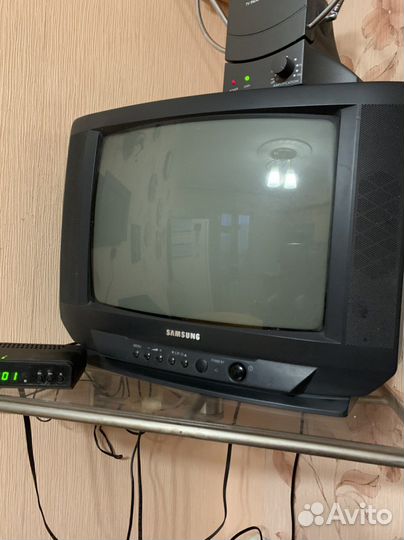 Телевизор samsung