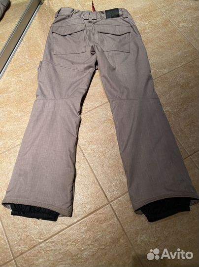 Штаны сноубордические размера S Nike Budmo