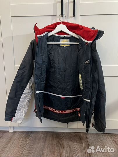 Куртка женская горнолыжная