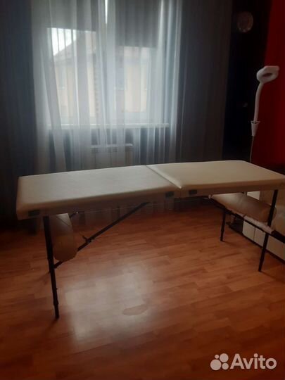 Кушетка косметологическая