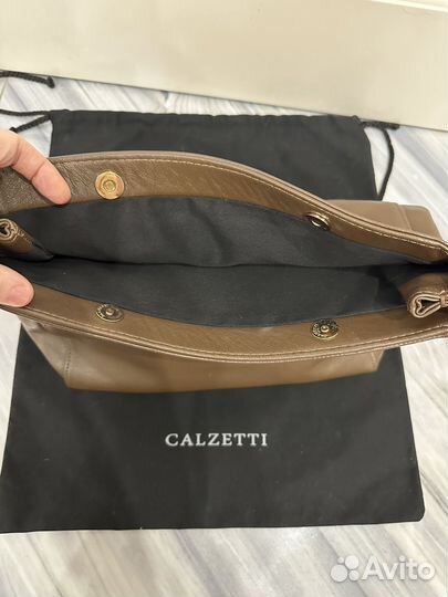 Сумка клатч пельмень Calzetti кожа