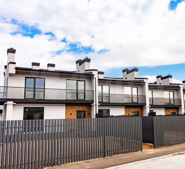 Таунхаус 96 м² на участке 2 сот.