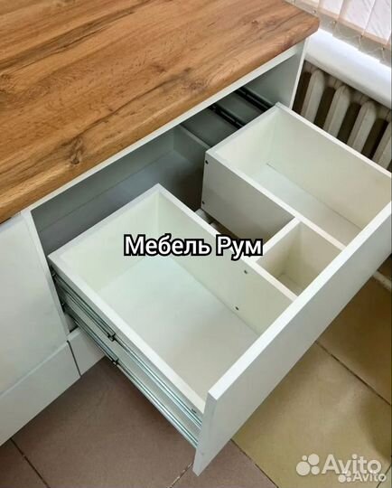 Кухонный гарнитур новый
