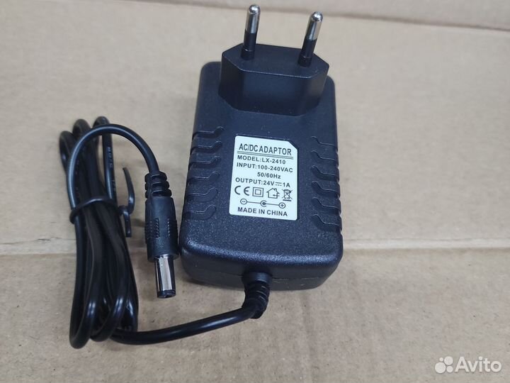 Блок питания power adapter 24v1a5.5/2.5