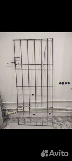 Дверь, решётка из арматуры