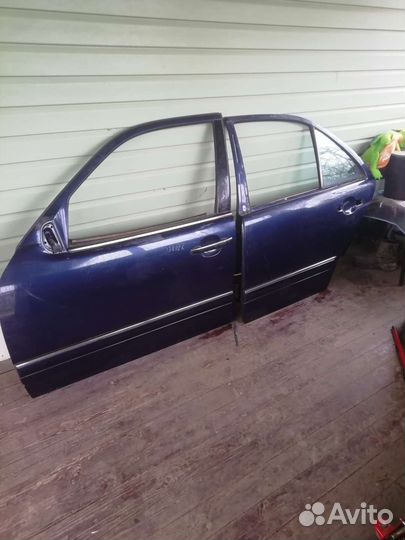 Двери на мерседес е 230 1997