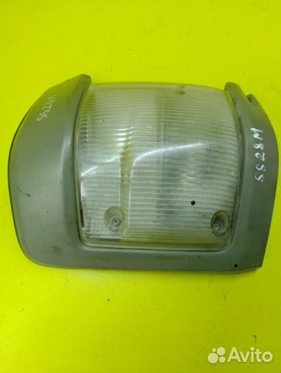 Габарит передний правый Mazda Bongo SS28M R2 1999