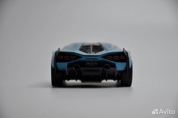 Модель автомобиля Lamborghini Sian FKP 37 металл