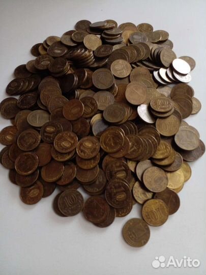 Юбилейные монеты гвс 365 шт.(разные)