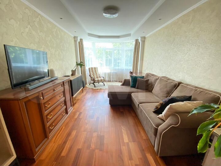 2-к. квартира, 73,4 м², 3/17 эт.