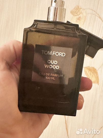 Tom Ford oud wood 100