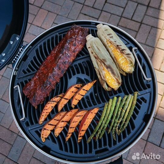 Угольный гриль Napoleon PRO22K-LEG