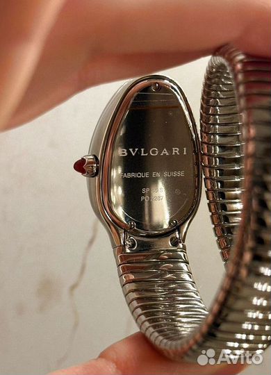 Роскошные часы Bvlgari Serpenti Tubogas для истинных ценителей