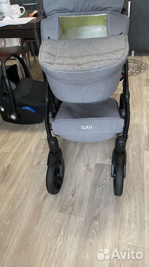 Коляска 3 в 1 tutis zippy new lime