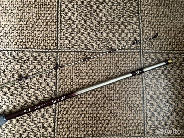 Спиннинг Nakanose Shakuri 210