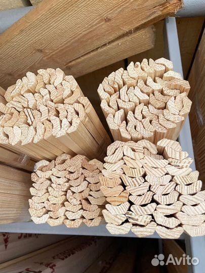 Плинтус хвоя