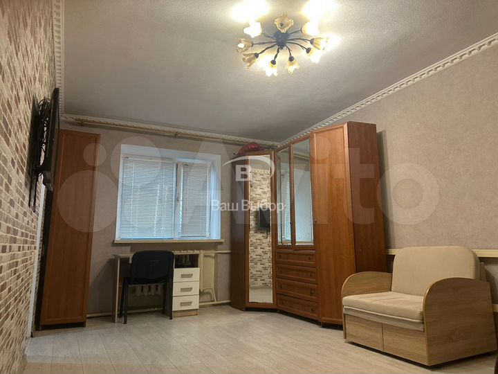 1-к. квартира, 30 м², 1/4 эт.