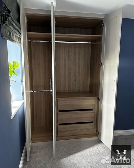 Распашной шкаф