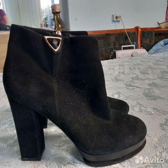 Босоножки женские 37 размер