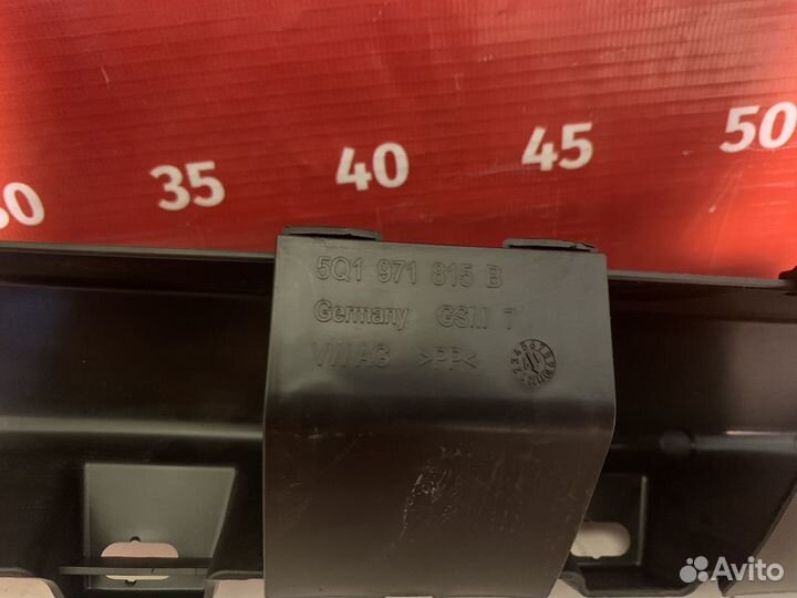 Skoda Octavia Канал для кабеля