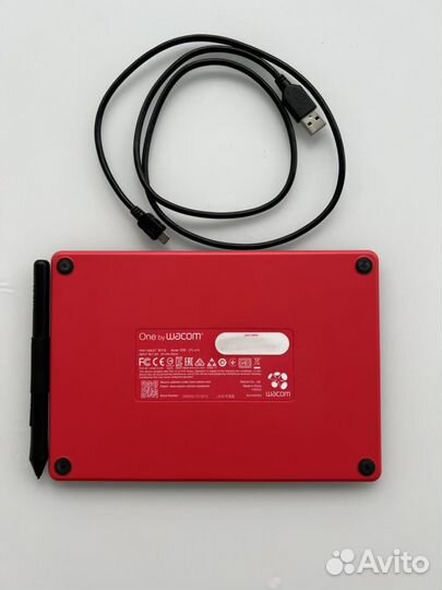 Графический планшет Wacom One Small CTL-472