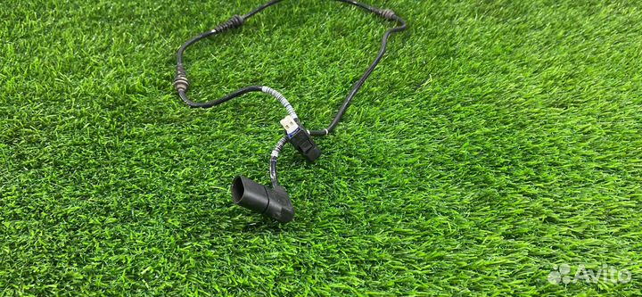 Датчик ABS для Mercedes E