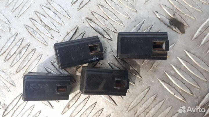 Реле Suzuki Tl1000S RF400 GSF400