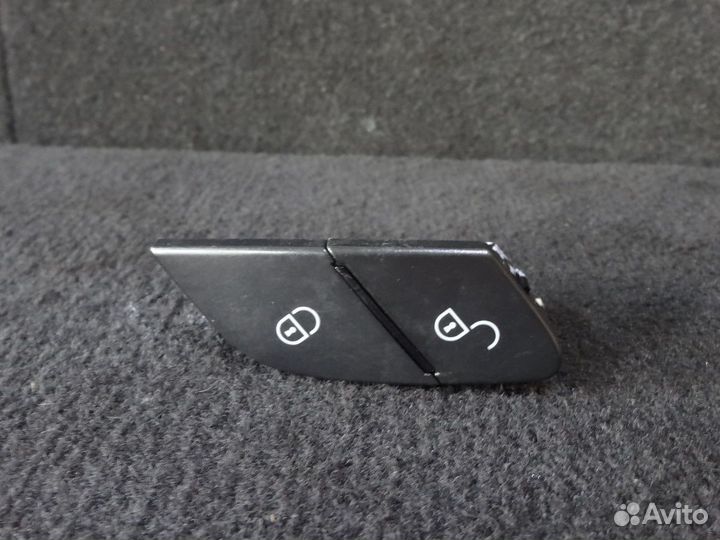 Кнопка центрального замка Мерседес w164 x164