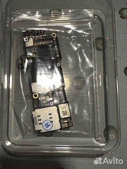 Материнская плата iPhone 14 pro max 256гб