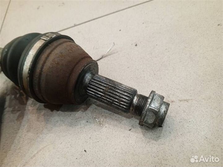 Полуось передняя левая Ford Fusion 2002-2012