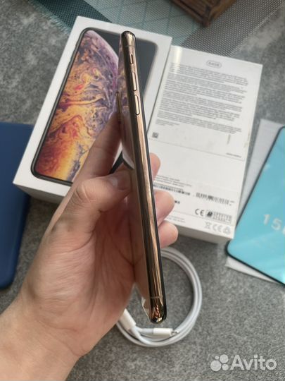 iPhone Xs Max, 64 ГБ