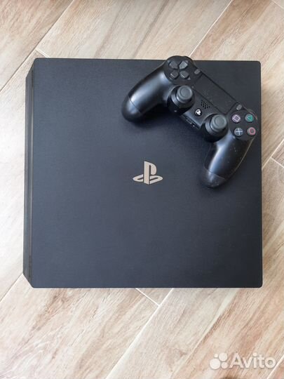 Sony PS4 pro 1tb